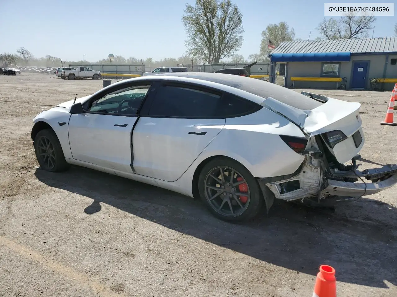 2019 Tesla Model 3 VIN: 5YJ3E1EA7KF484596 Lot: 52517865