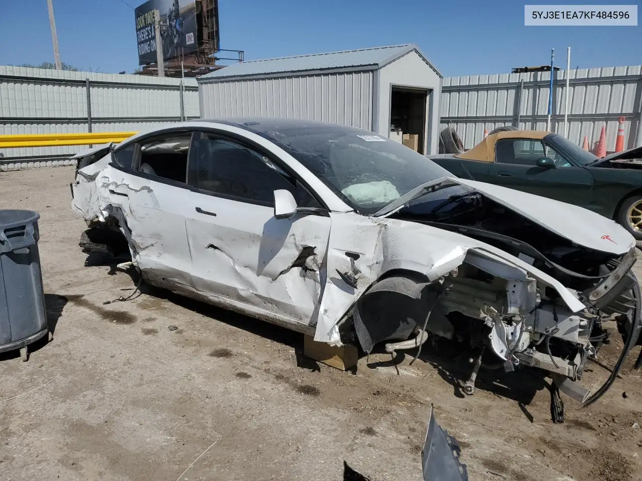 2019 Tesla Model 3 VIN: 5YJ3E1EA7KF484596 Lot: 52517865