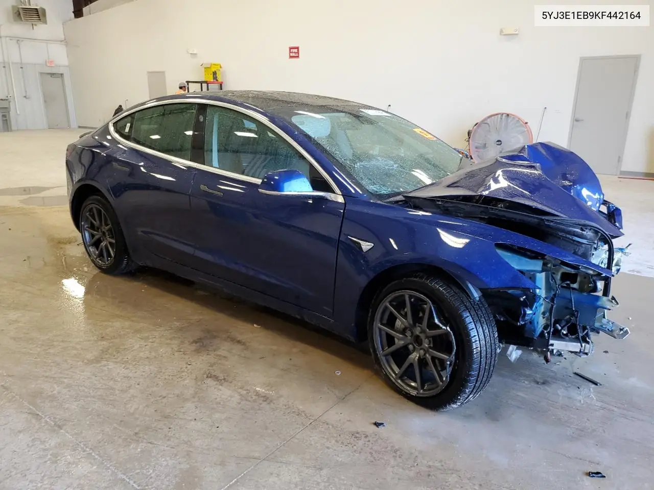 2019 Tesla Model 3 VIN: 5YJ3E1EB9KF442164 Lot: 56008225