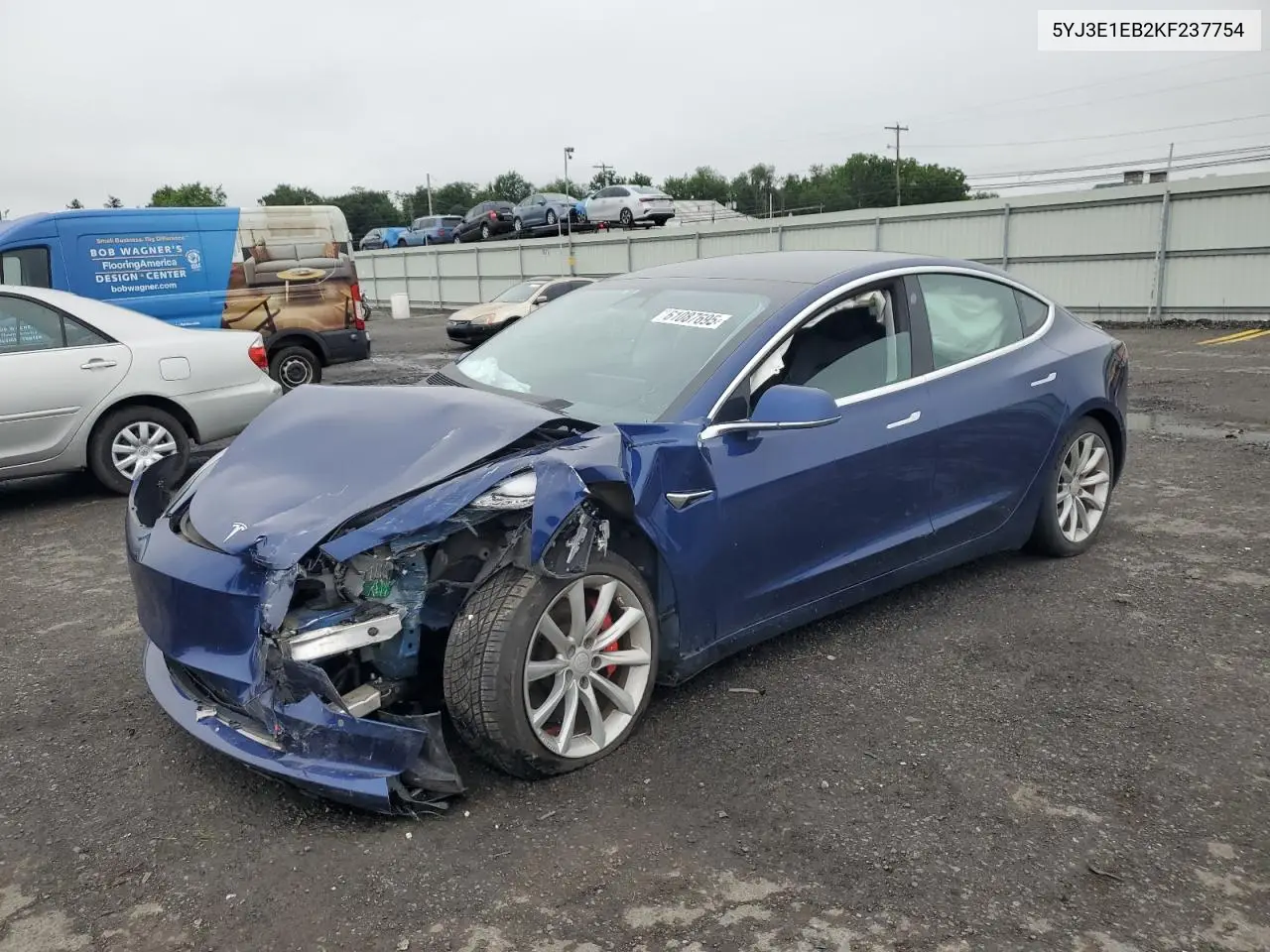 2019 Tesla Model 3 VIN: 5YJ3E1EB2KF237754 Lot: 61087695