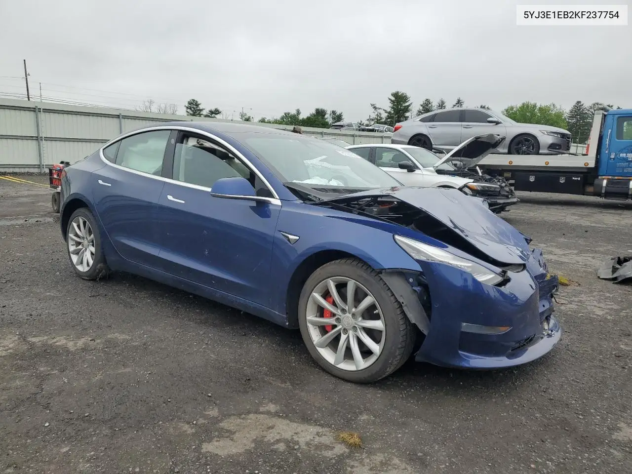 2019 Tesla Model 3 VIN: 5YJ3E1EB2KF237754 Lot: 61087695
