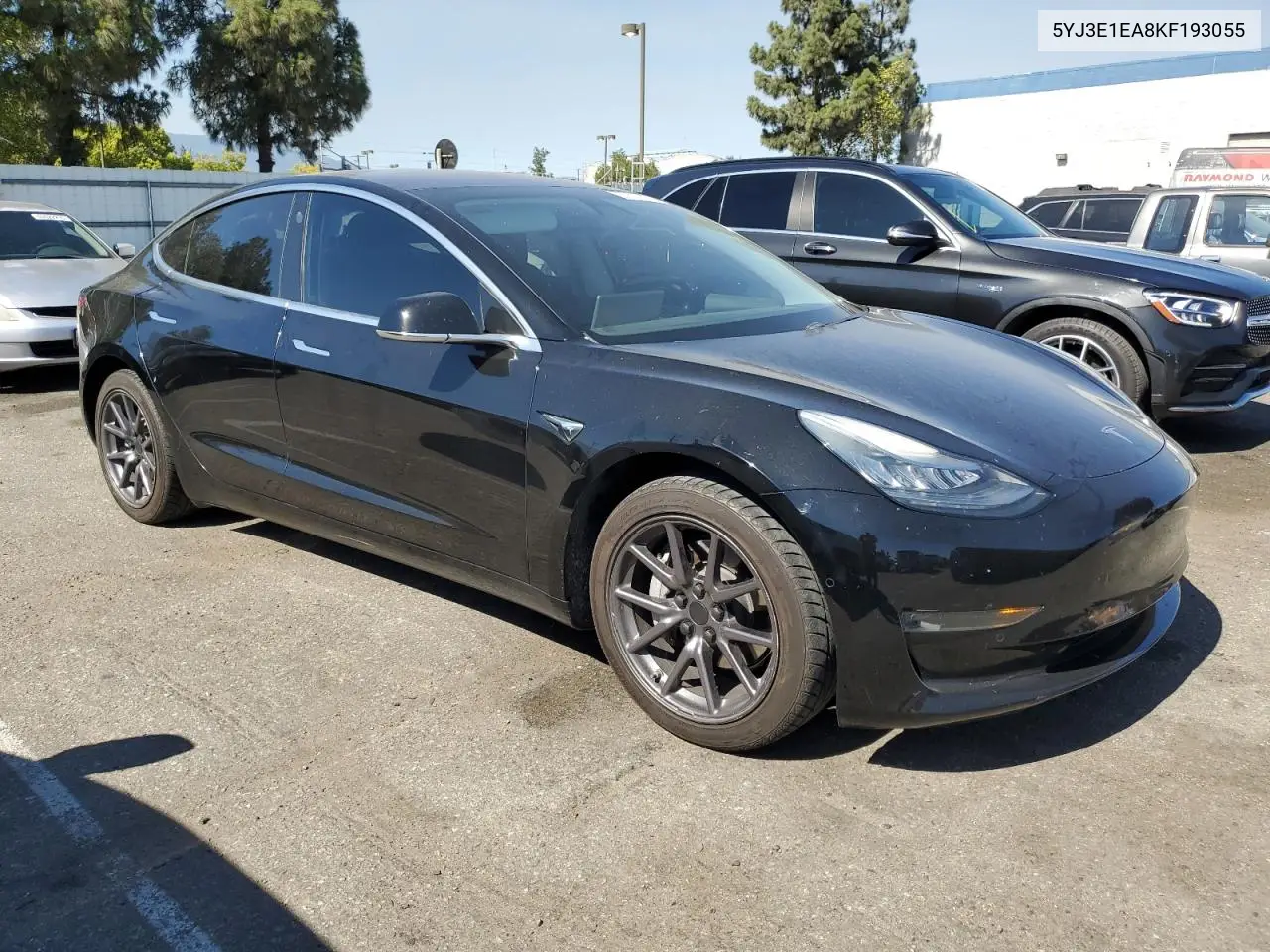 2019 Tesla Model 3 VIN: 5YJ3E1EA8KF193055 Lot: 62937425