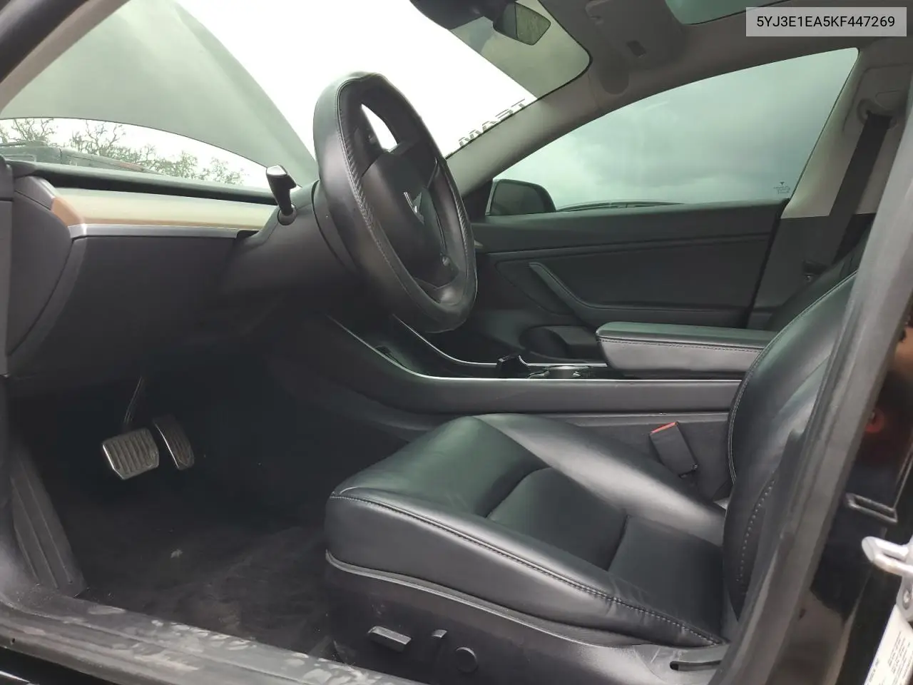 2019 Tesla Model 3 VIN: 5YJ3E1EA5KF447269 Lot: 63060835