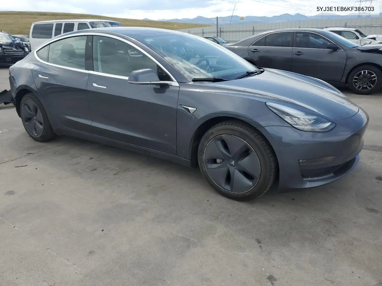 2019 Tesla Model 3 VIN: 5YJ3E1EB6KF386703 Lot: 63839025