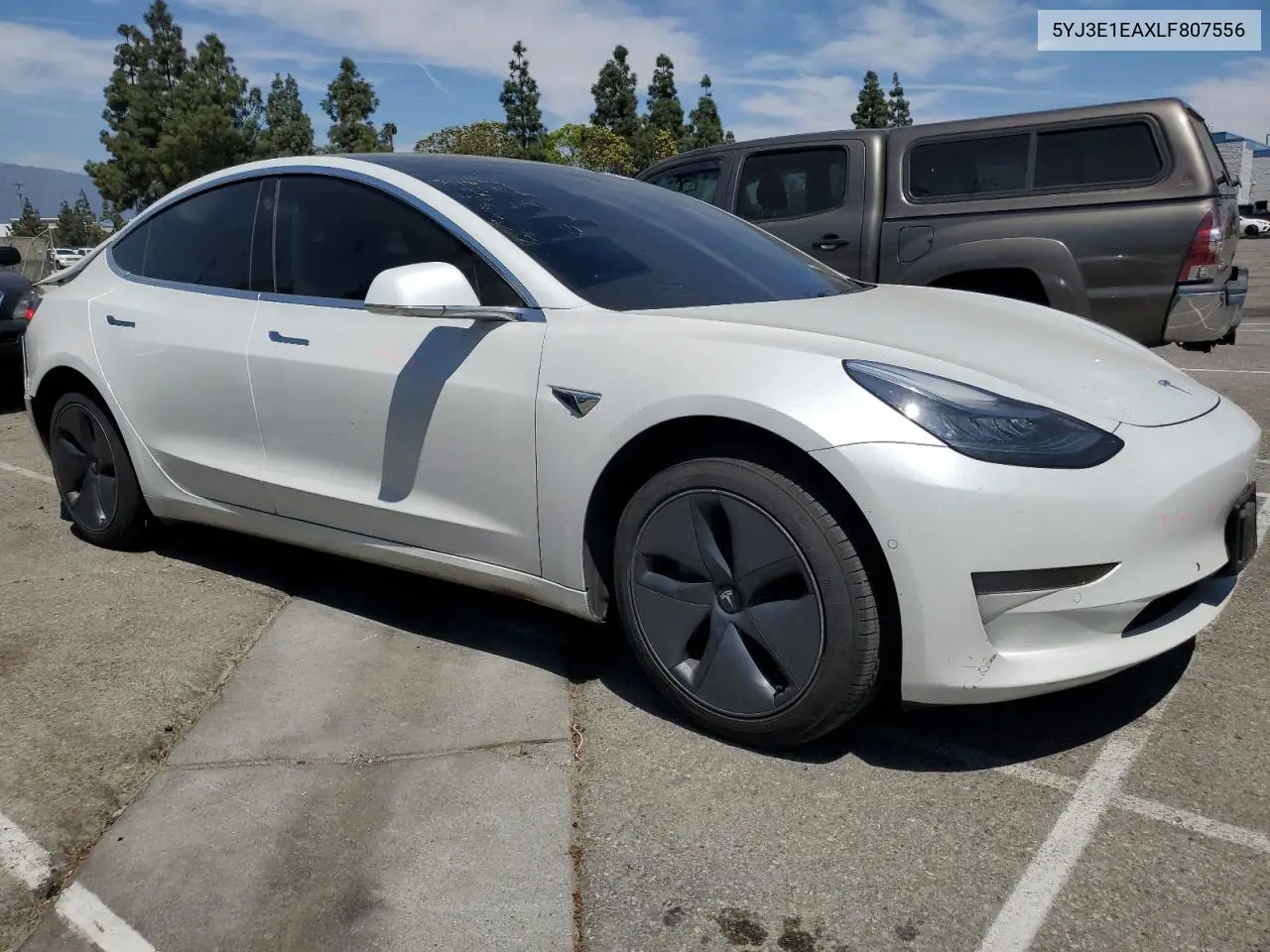 2020 Tesla Model 3 VIN: 5YJ3E1EAXLF807556 Lot: 54048035