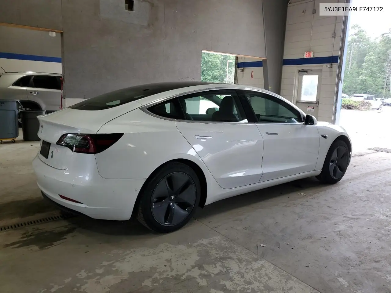 2020 Tesla Model 3 VIN: 5YJ3E1EA9LF747172 Lot: 61673655