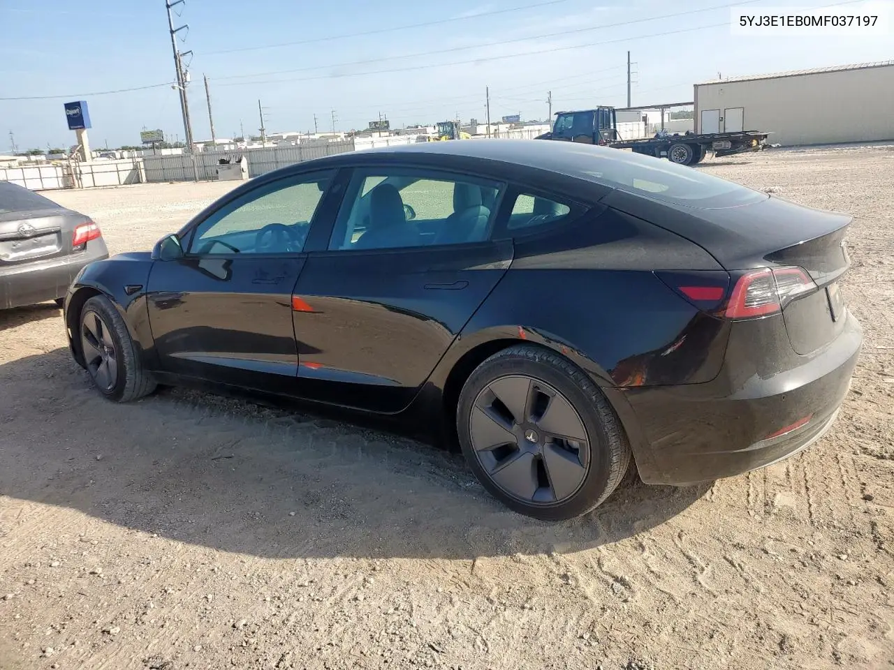 2021 Tesla Model 3 VIN: 5YJ3E1EB0MF037197 Lot: 62518735