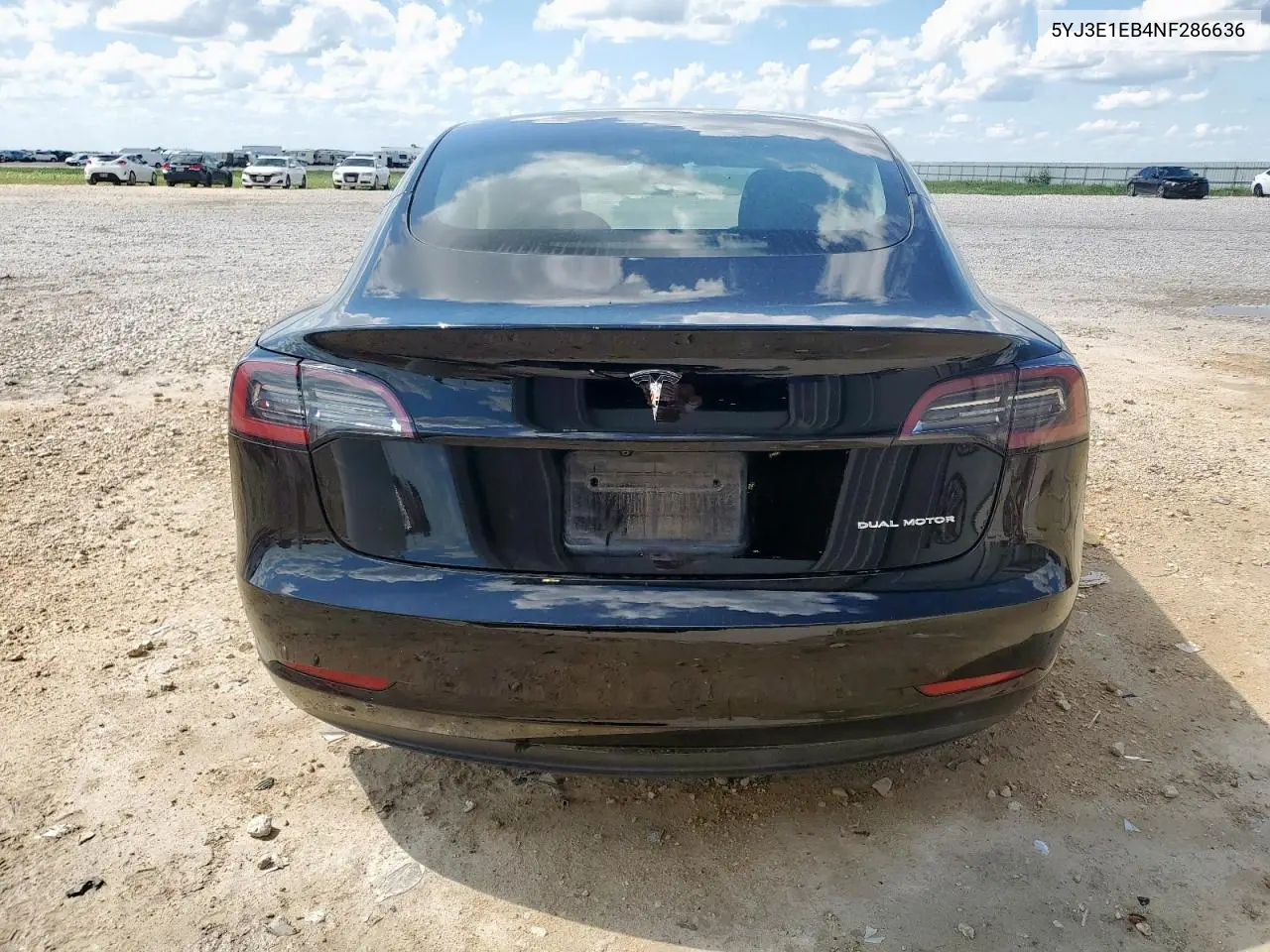 2022 Tesla Model 3 VIN: 5YJ3E1EB4NF286636 Lot: 62825175