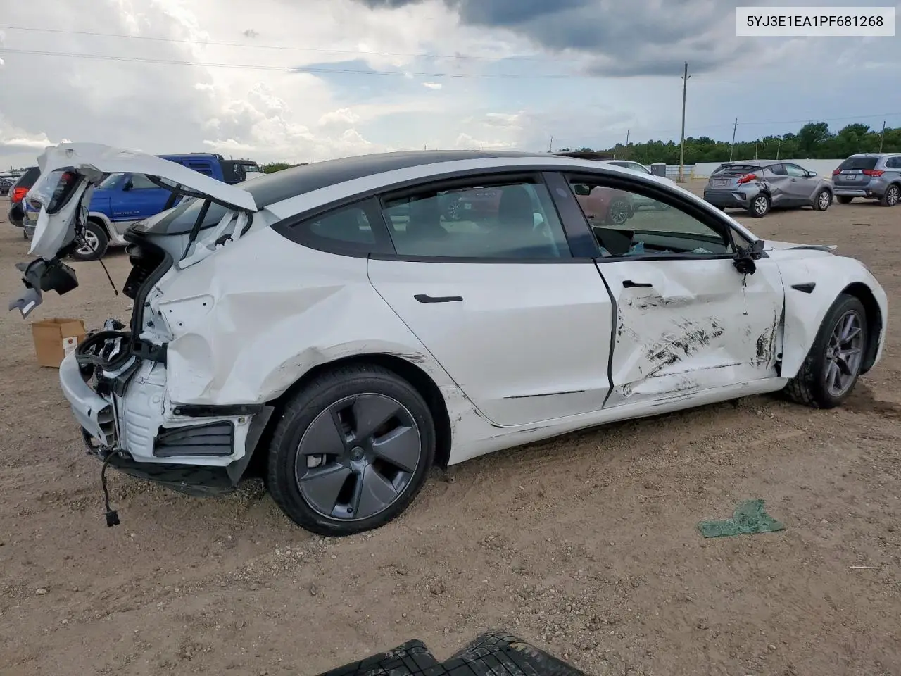 2023 Tesla Model 3 VIN: 5YJ3E1EA1PF681268 Lot: 62927365