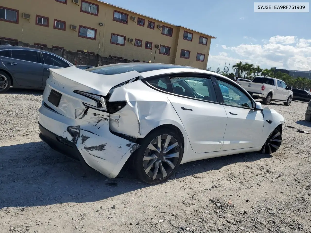 2024 Tesla Model 3 VIN: 5YJ3E1EA9RF751909 Lot: 56796555