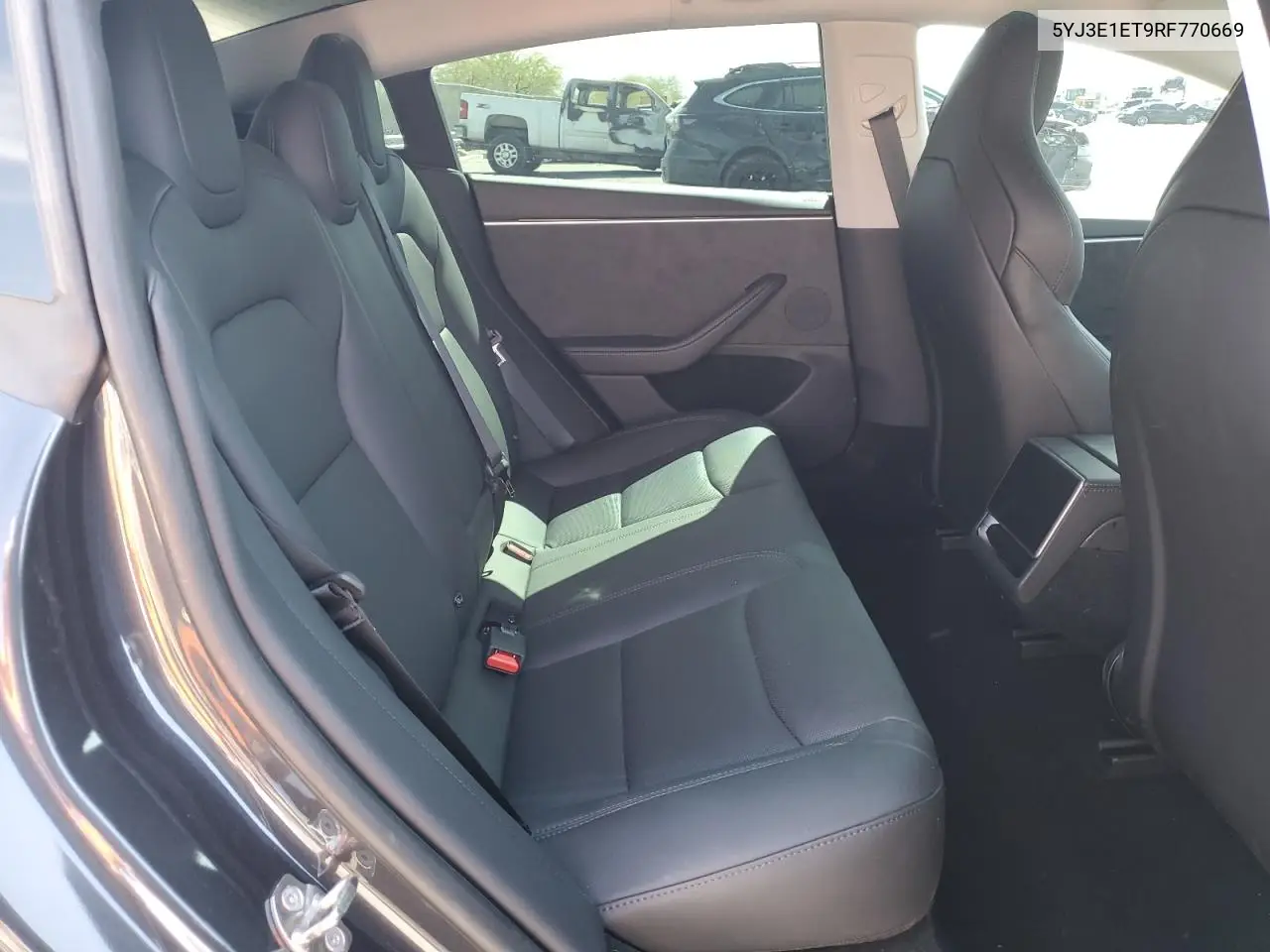 2024 Tesla Model 3 VIN: 5YJ3E1ET9RF770669 Lot: 58593785