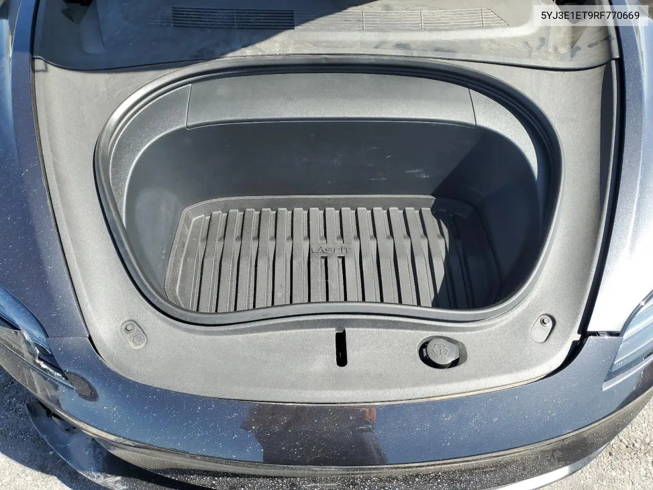 2024 Tesla Model 3 VIN: 5YJ3E1ET9RF770669 Lot: 58593785