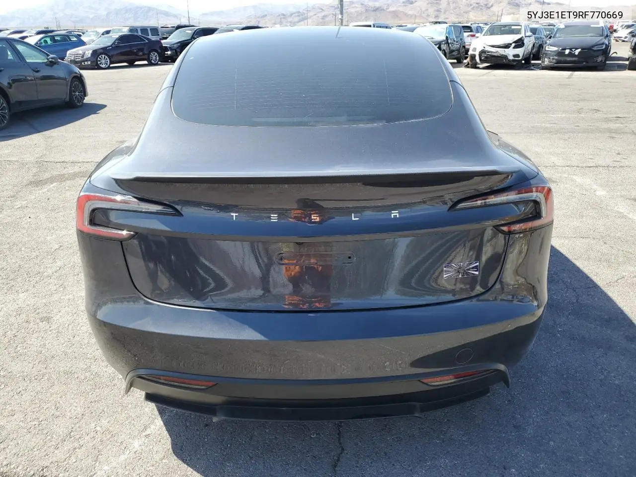 2024 Tesla Model 3 VIN: 5YJ3E1ET9RF770669 Lot: 58593785