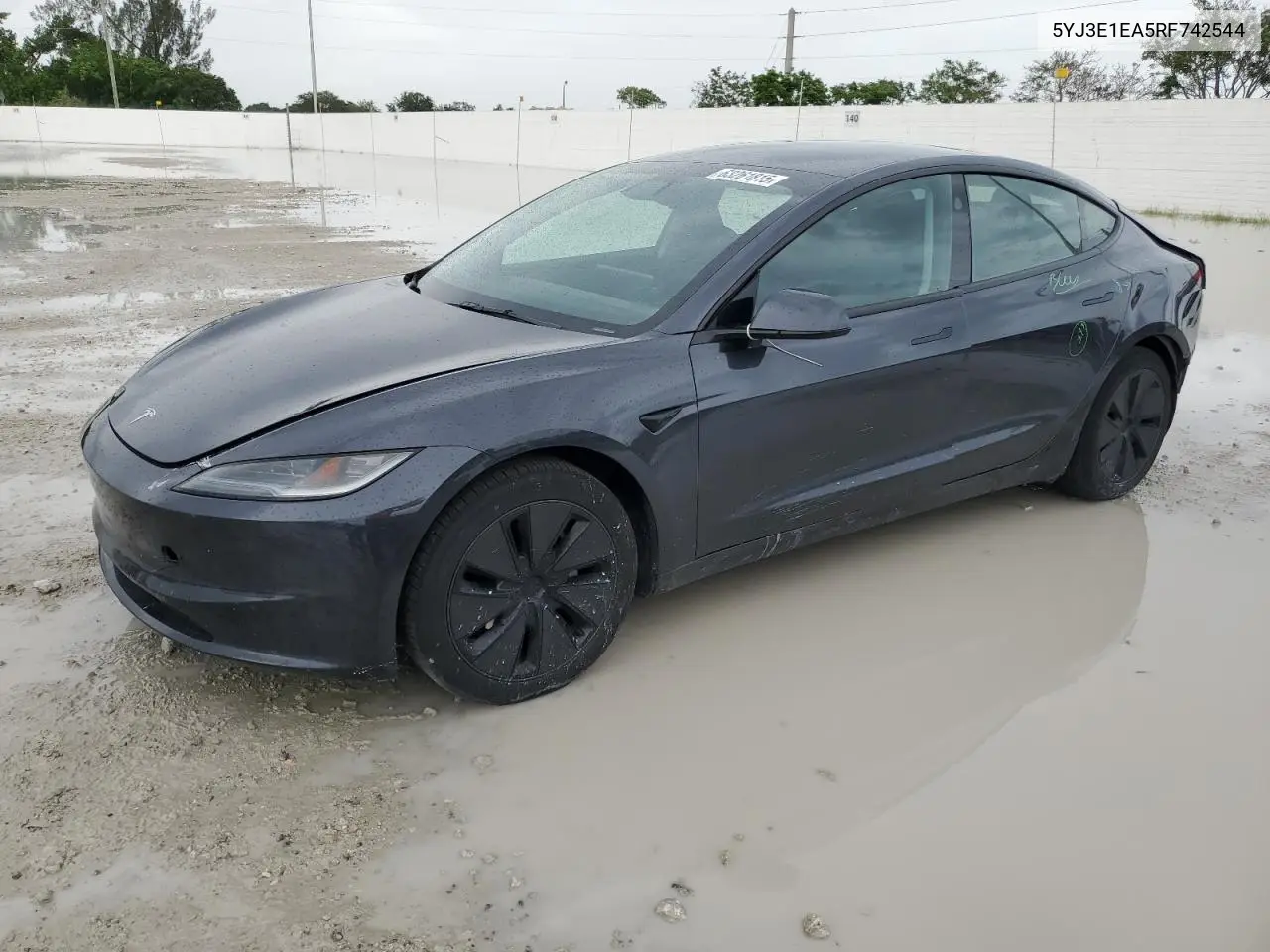 2024 Tesla Model 3 VIN: 5YJ3E1EA5RF742544 Lot: 63261815