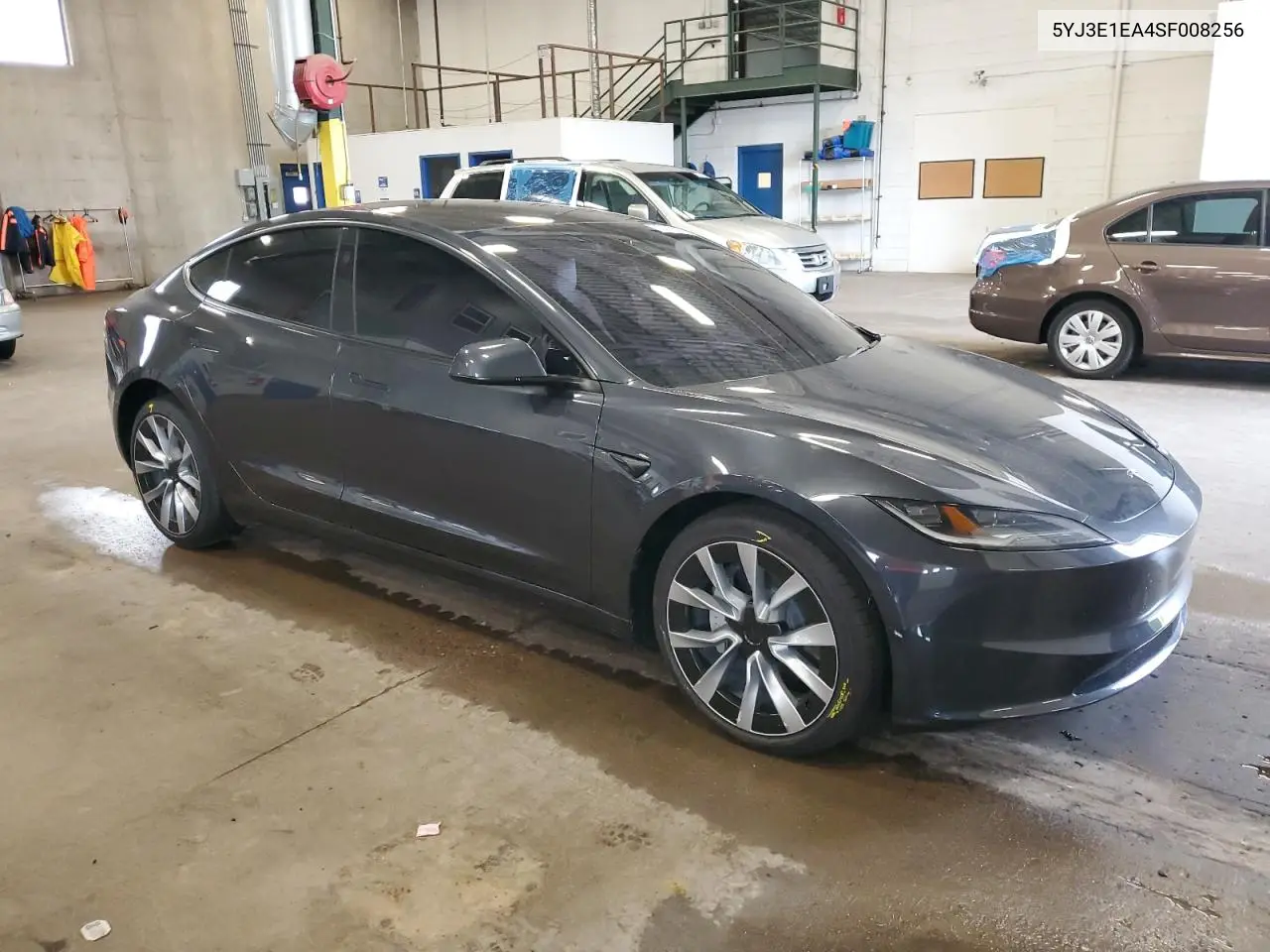 2025 Tesla Model 3 VIN: 5YJ3E1EA4SF008256 Lot: 62415505