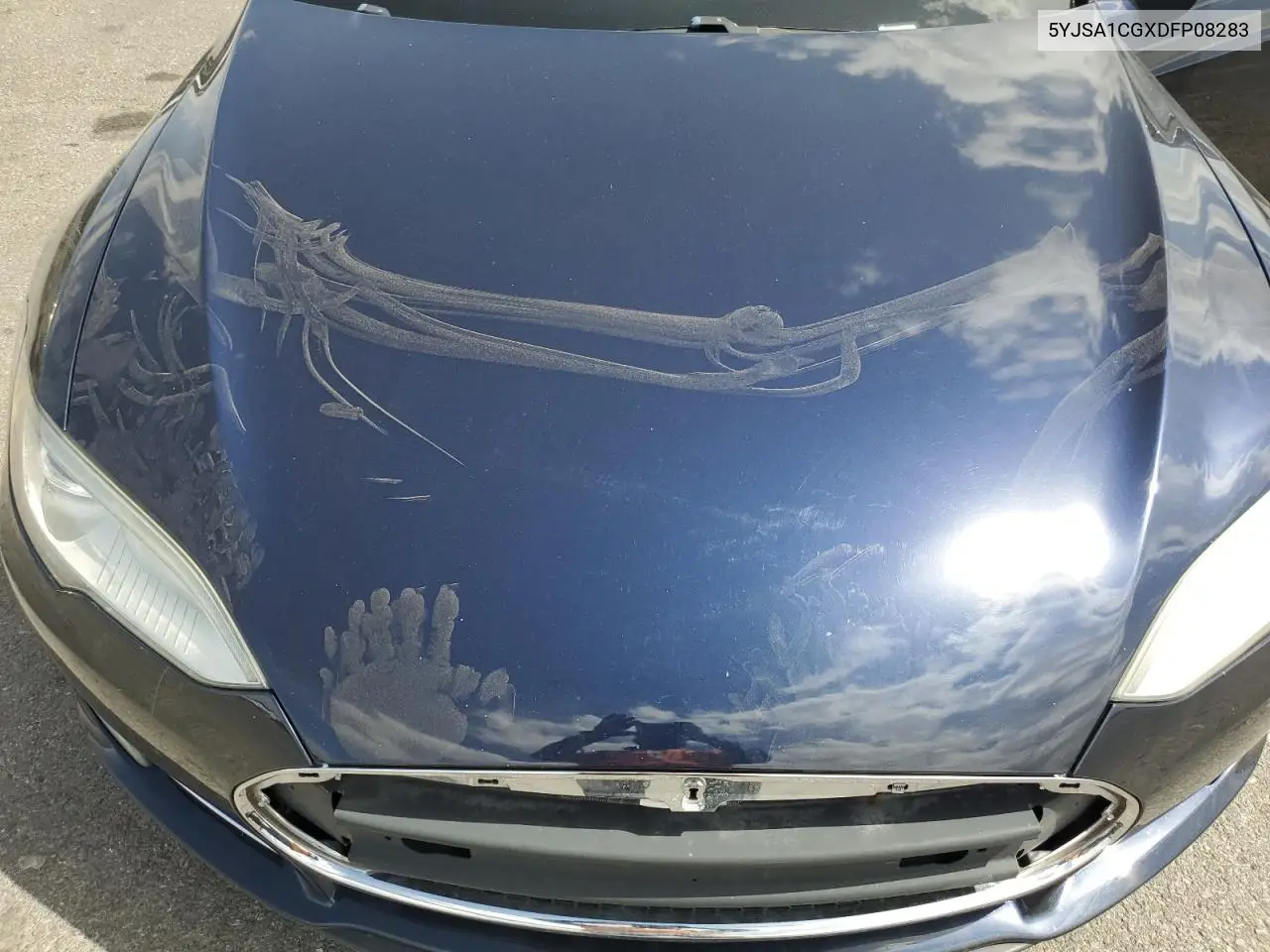 2013 Tesla Model S VIN: 5YJSA1CGXDFP08283 Lot: 56563005
