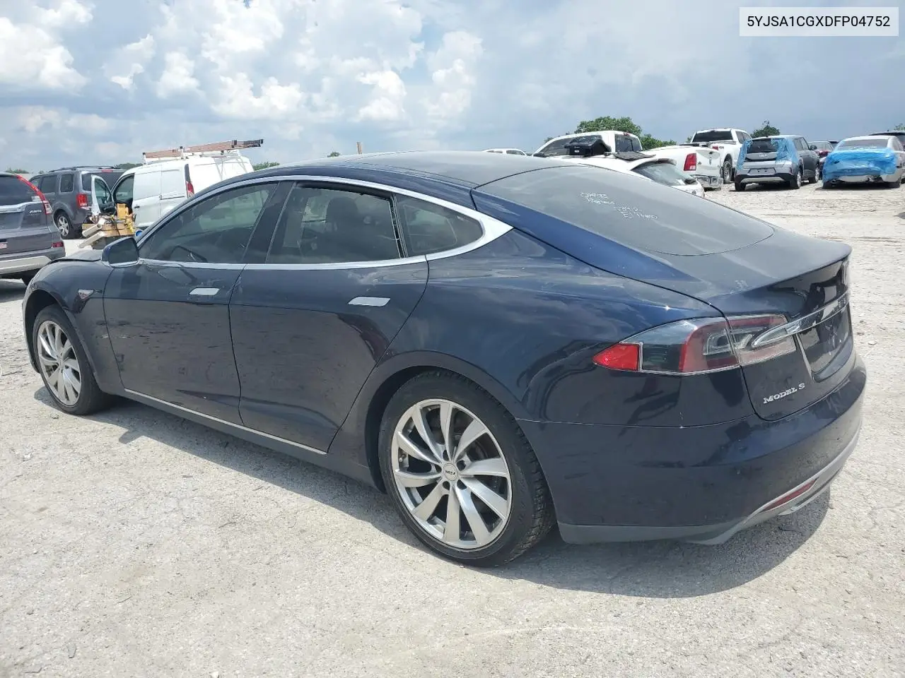 2013 Tesla Model S VIN: 5YJSA1CGXDFP04752 Lot: 62467225