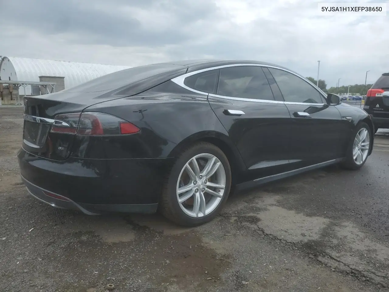 2014 Tesla Model S VIN: 5YJSA1H1XEFP38650 Lot: 57150735