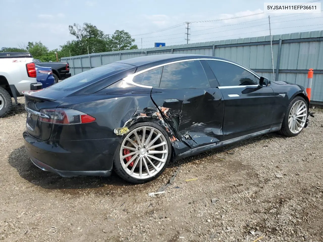2014 Tesla Model S VIN: 5YJSA1H11EFP36611 Lot: 59544085