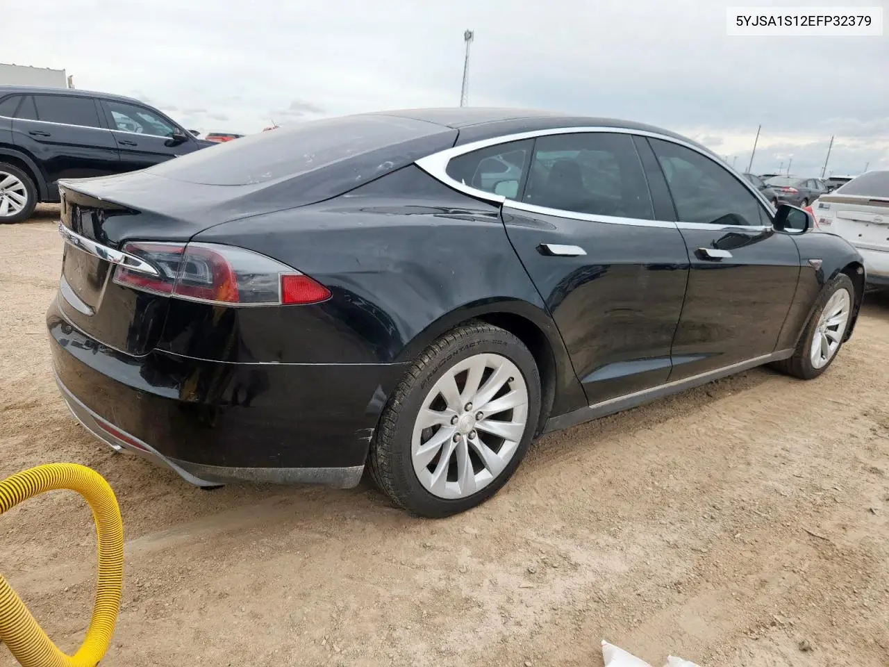 2014 Tesla Model S VIN: 5YJSA1S12EFP32379 Lot: 61994595