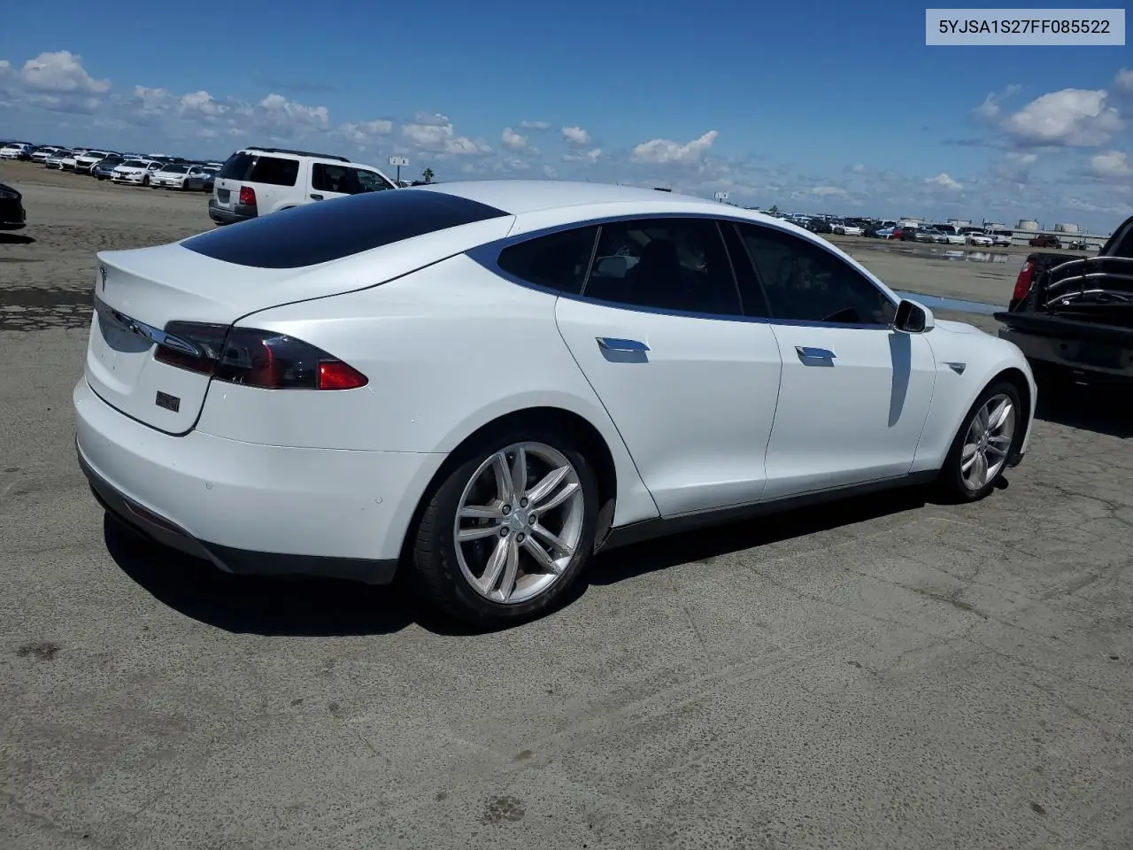 2015 Tesla Model S 70D VIN: 5YJSA1S27FF085522 Lot: 56579985