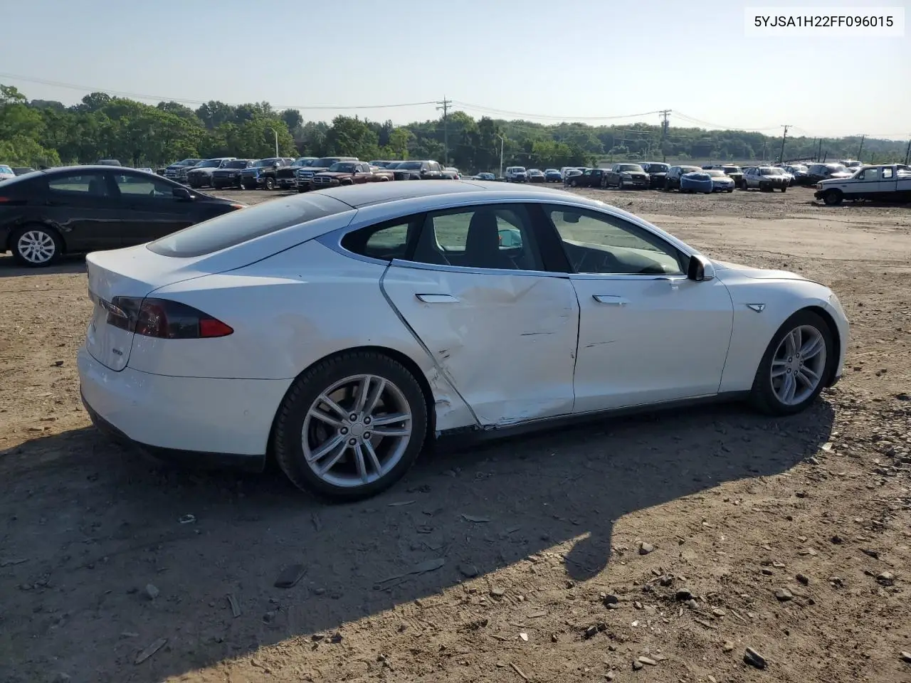 2015 Tesla Model S 85D VIN: 5YJSA1H22FF096015 Lot: 59044475