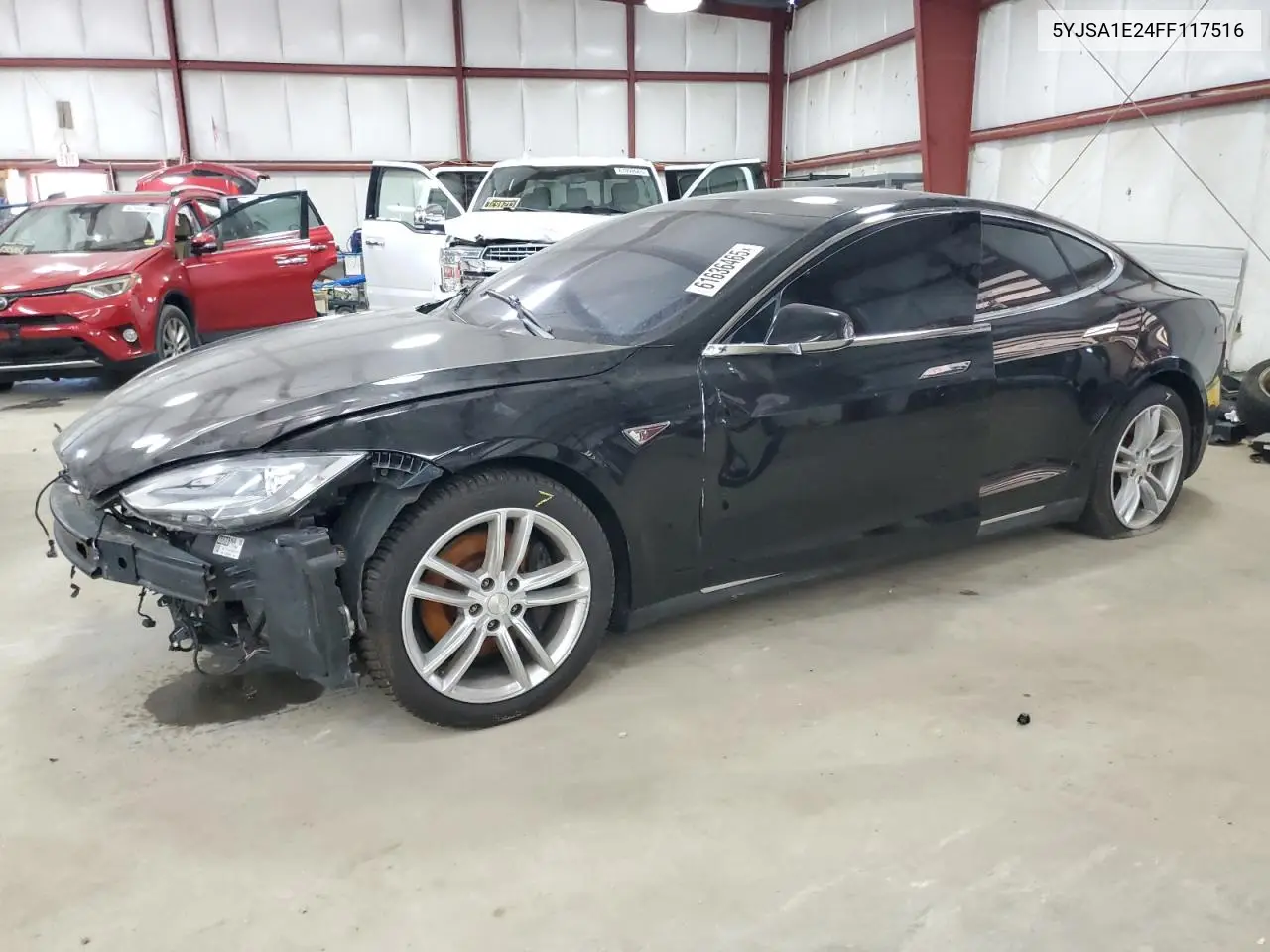 2015 Tesla Model S VIN: 5YJSA1E24FF117516 Lot: 61636465