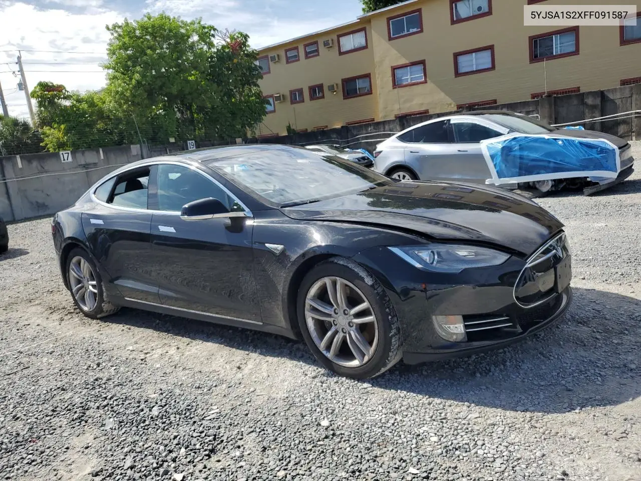 2015 Tesla Model S 70D VIN: 5YJSA1S2XFF091587 Lot: 61937445