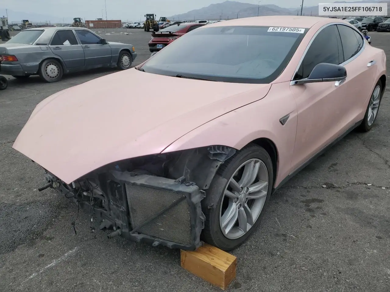 2015 Tesla Model S VIN: 5YJSA1E25FF106718 Lot: 62197505