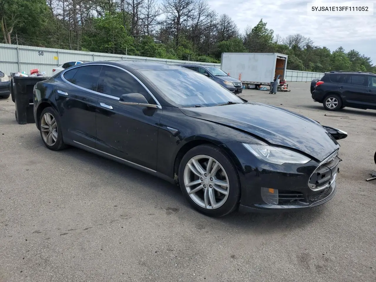 2015 Tesla Model S VIN: 5YJSA1E13FF111052 Lot: 62721725