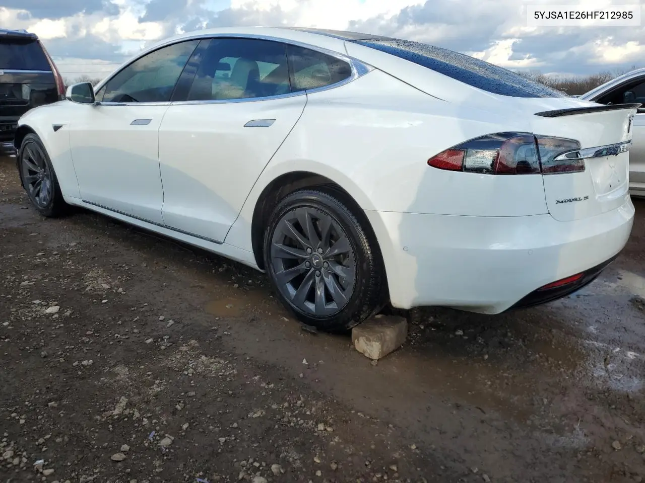 2017 Tesla Model S VIN: 5YJSA1E26HF212985 Lot: 46702705