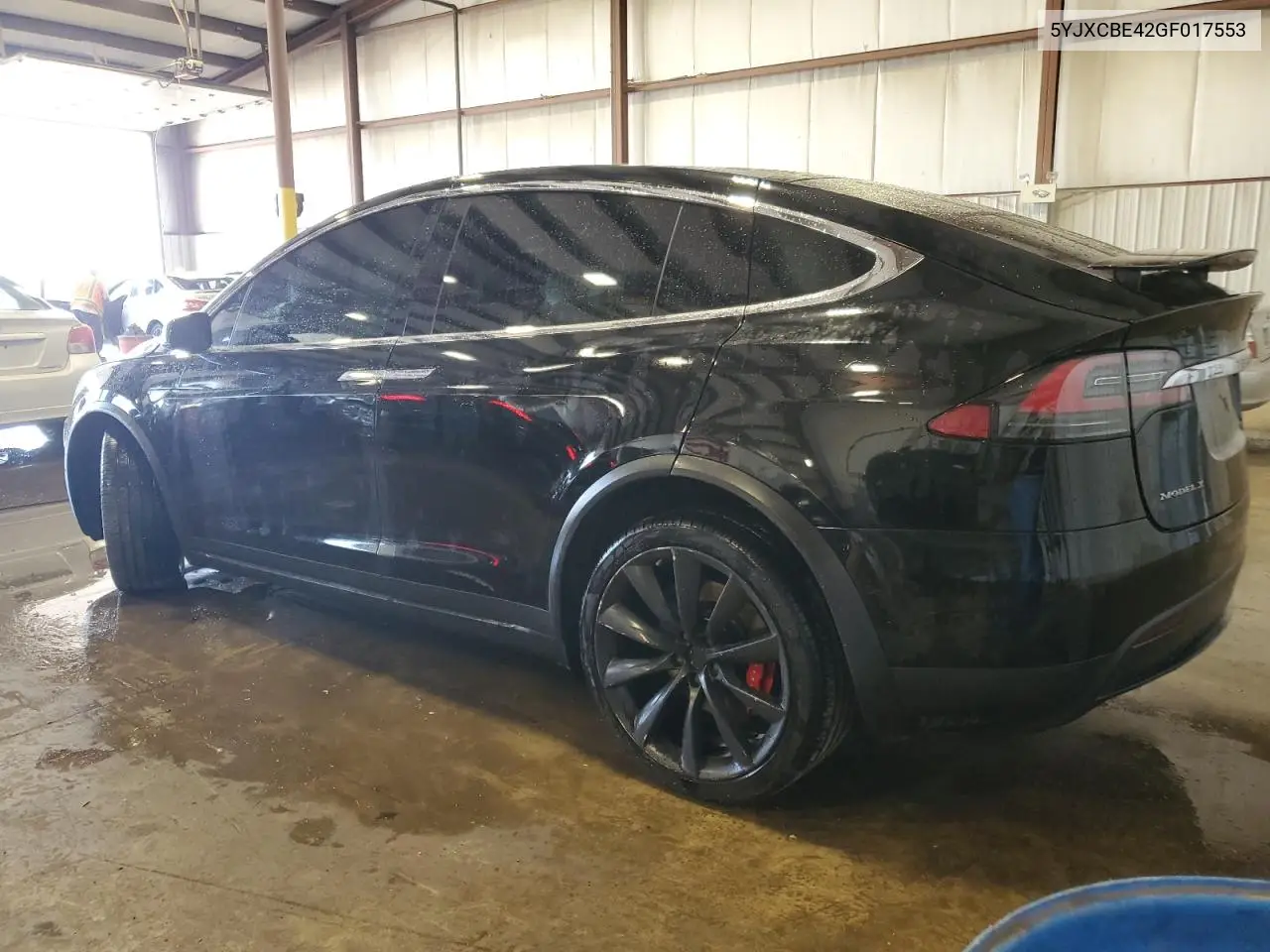 2016 Tesla Model X VIN: 5YJXCBE42GF017553 Lot: 62126325