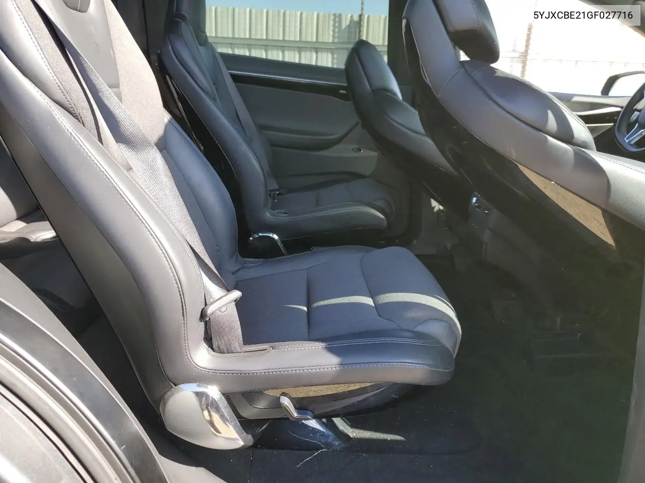 2016 Tesla Model X VIN: 5YJXCBE21GF027716 Lot: 62793665