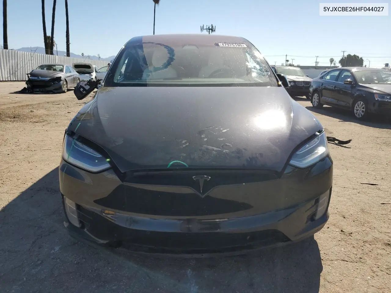 2017 Tesla Model X VIN: 5YJXCBE26HF044027 Lot: 47975195