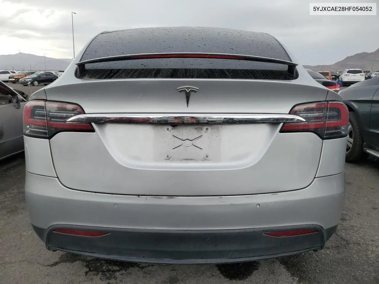2017 Tesla Model X VIN: 5YJXCAE28HF054052 Lot: 63107325