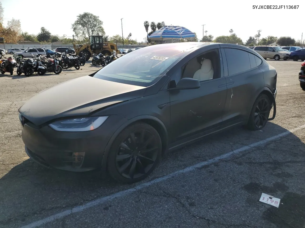 2018 Tesla Model X VIN: 5YJXCBE22JF113687 Lot: 42628285