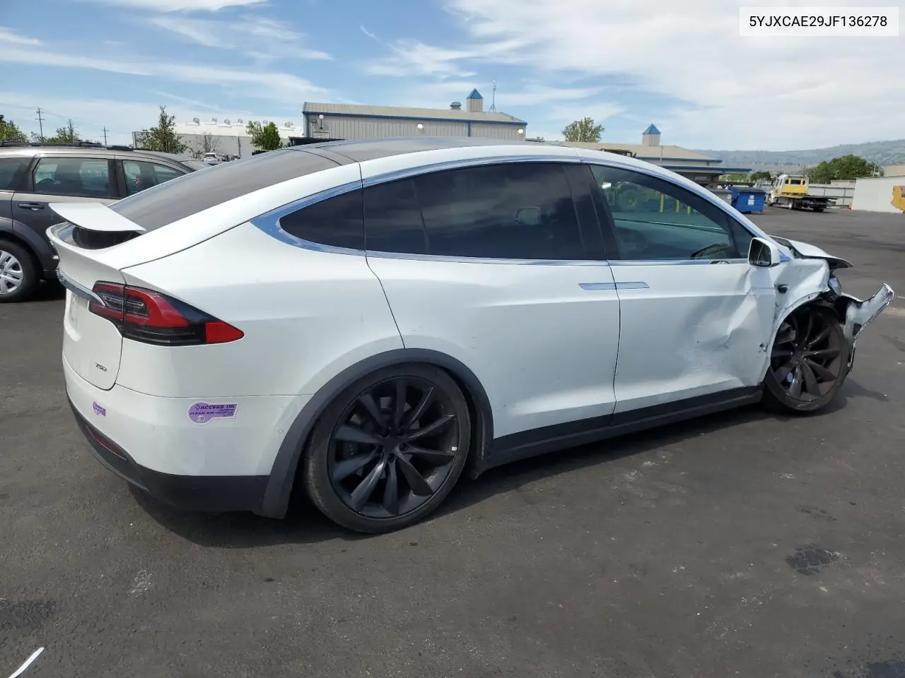2018 Tesla Model X VIN: 5YJXCAE29JF136278 Lot: 53055205