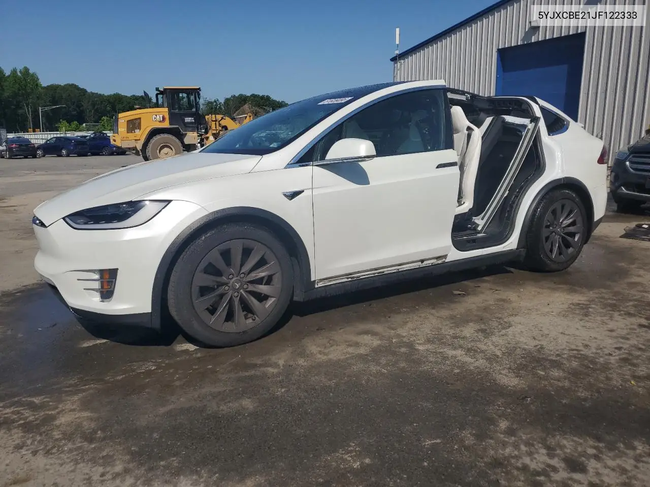 2018 Tesla Model X VIN: 5YJXCBE21JF122333 Lot: 61639495