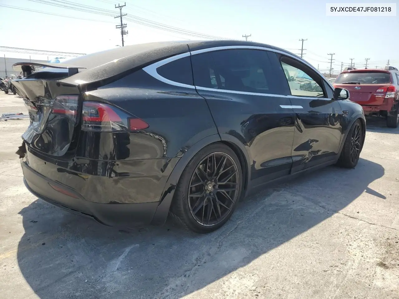 2018 Tesla Model X VIN: 5YJXCDE47JF081218 Lot: 61860705