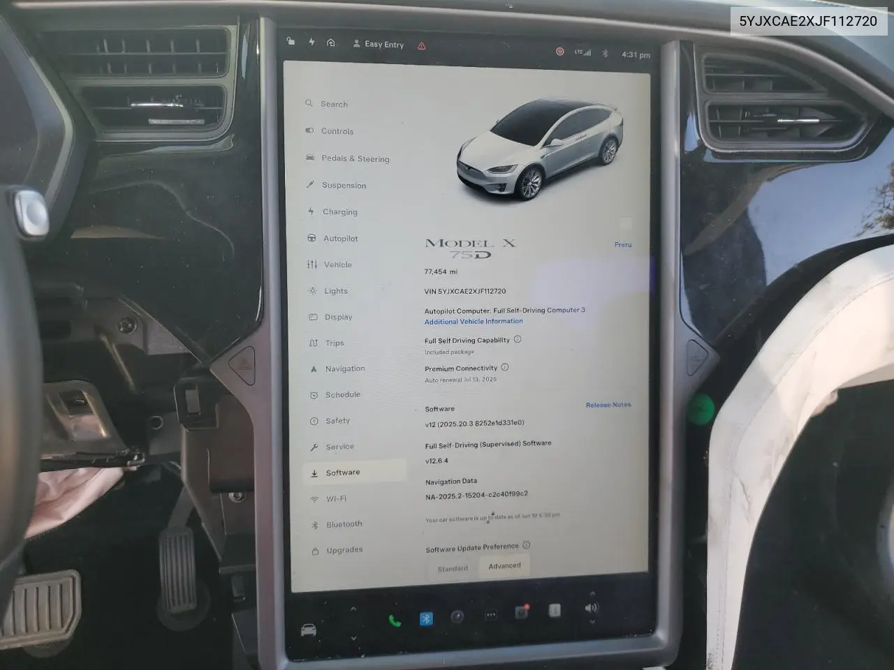 2018 Tesla Model X VIN: 5YJXCAE2XJF112720 Lot: 61868085