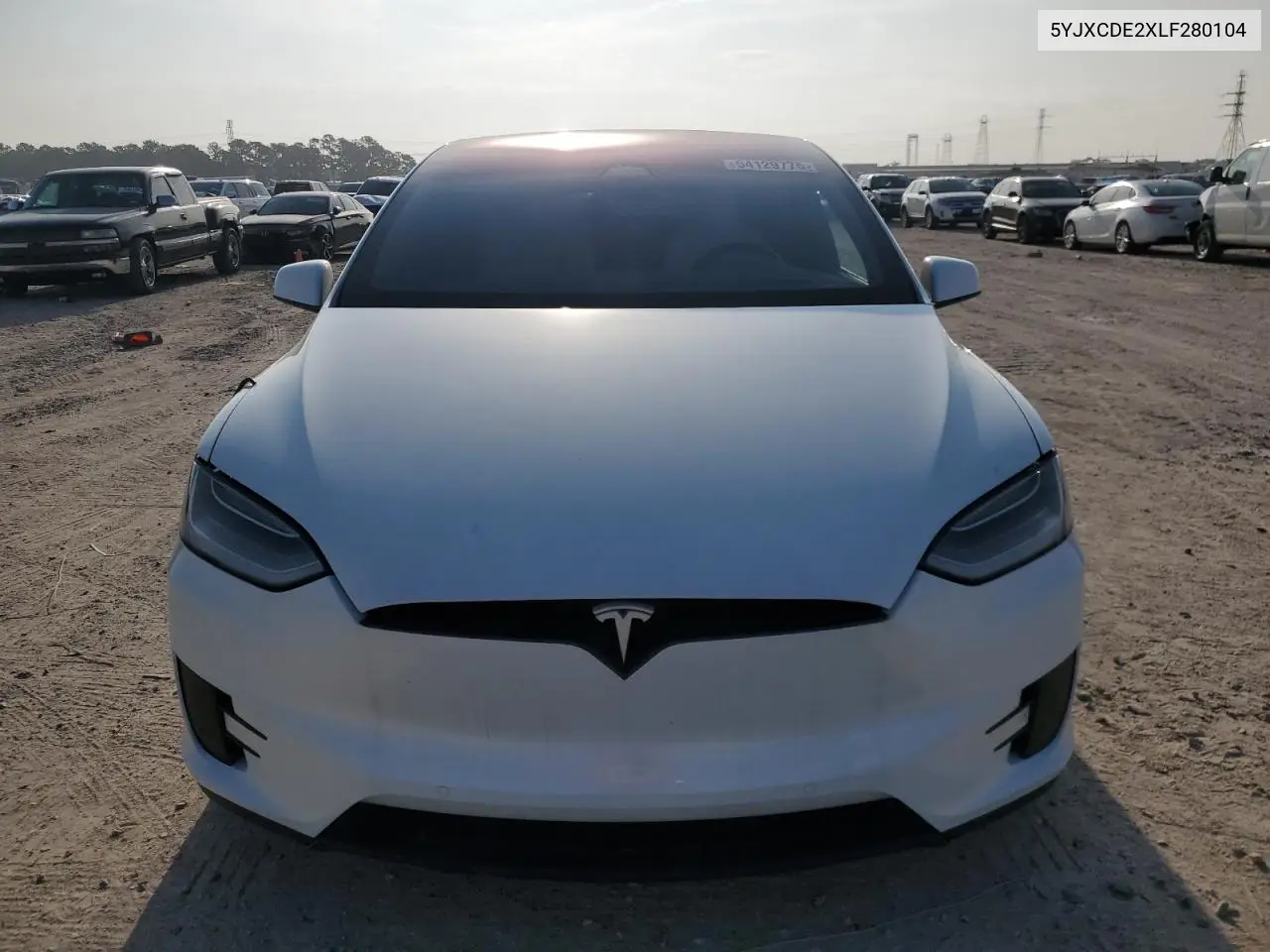 2020 Tesla Model X VIN: 5YJXCDE2XLF280104 Lot: 54129775