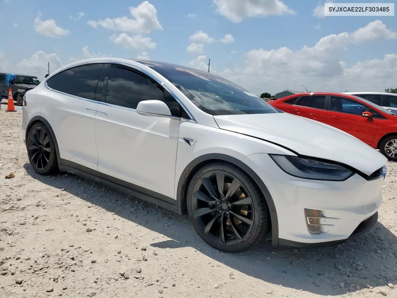 2020 Tesla Model X VIN: 5YJXCAE22LF303485 Lot: 61007095