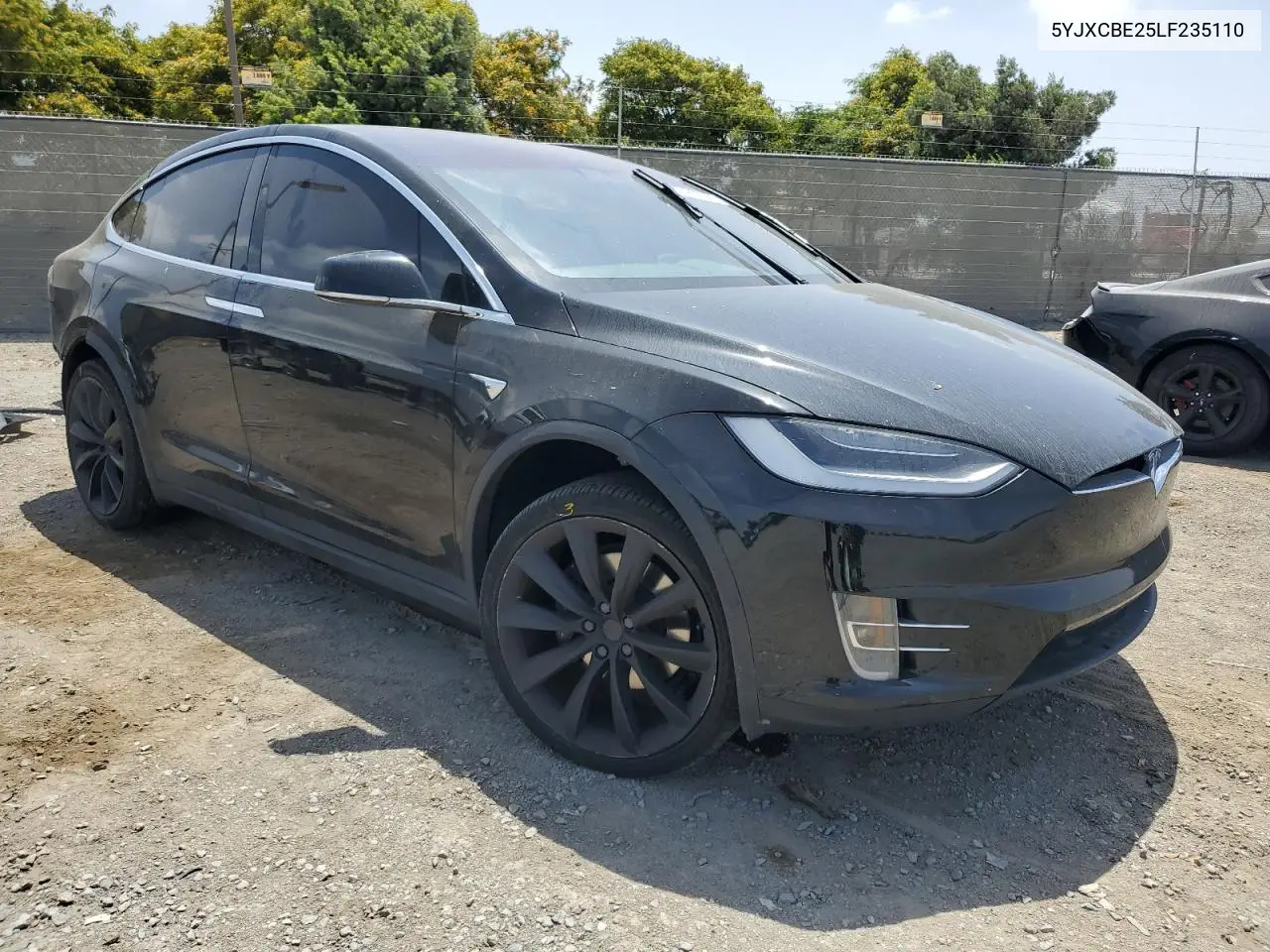 2020 Tesla Model X VIN: 5YJXCBE25LF235110 Lot: 61850045