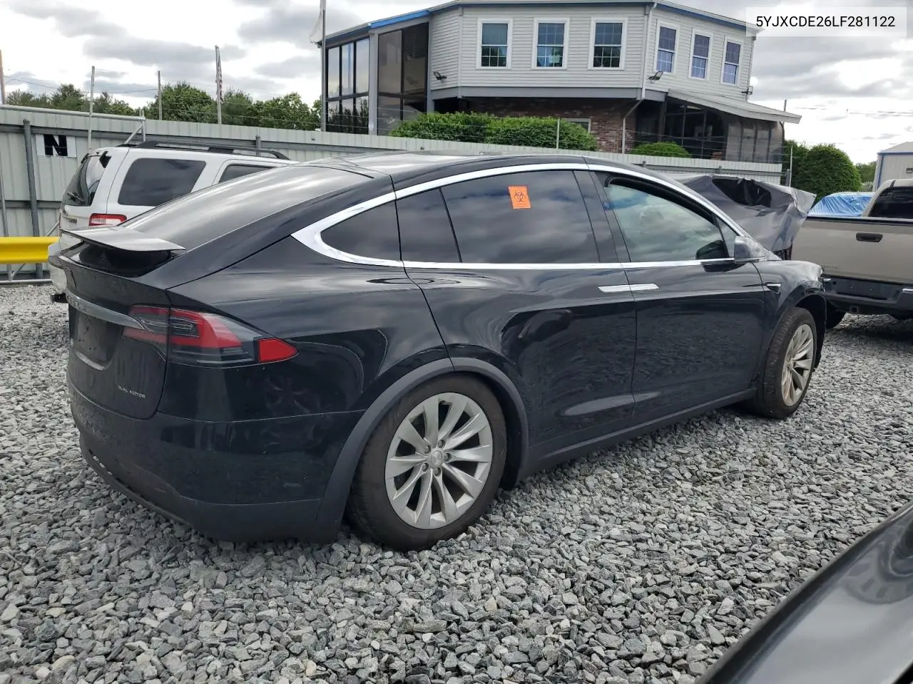 2020 Tesla Model X VIN: 5YJXCDE26LF281122 Lot: 61933665