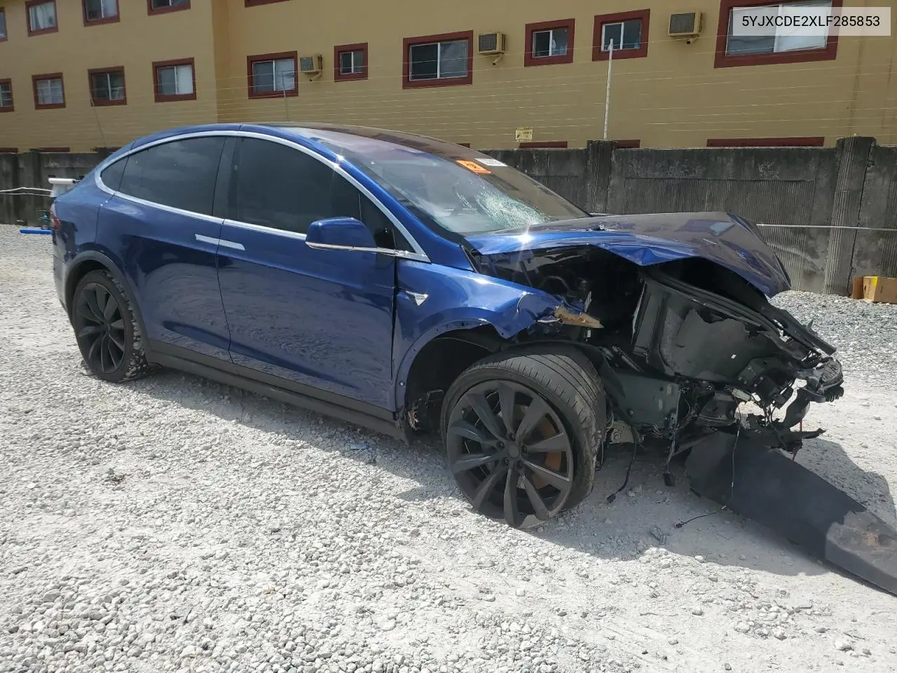 2020 Tesla Model X VIN: 5YJXCDE2XLF285853 Lot: 62228695