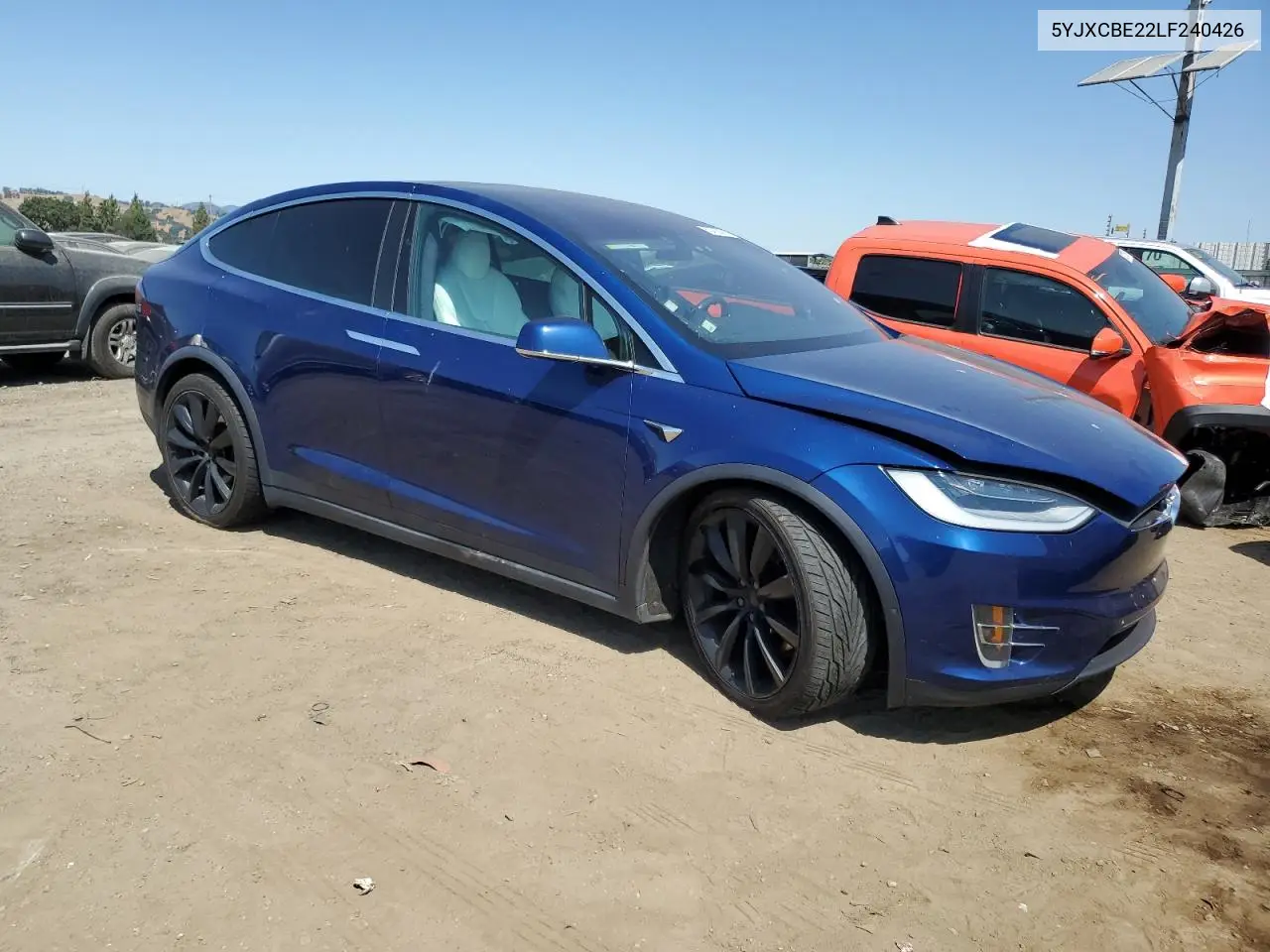 2020 Tesla Model X VIN: 5YJXCBE22LF240426 Lot: 62453085