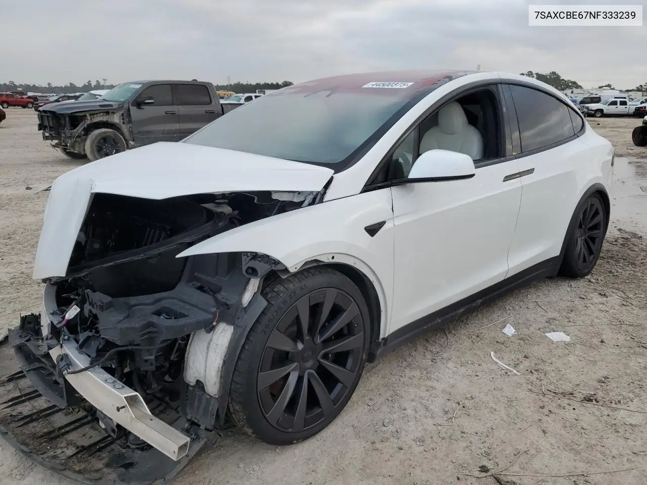 2022 Tesla Model X VIN: 7SAXCBE67NF333239 Lot: 44500375