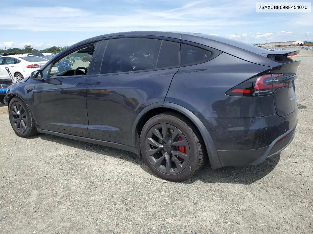 2024 Tesla Model X VIN: 7SAXCBE69RF454070 Lot: 56875585
