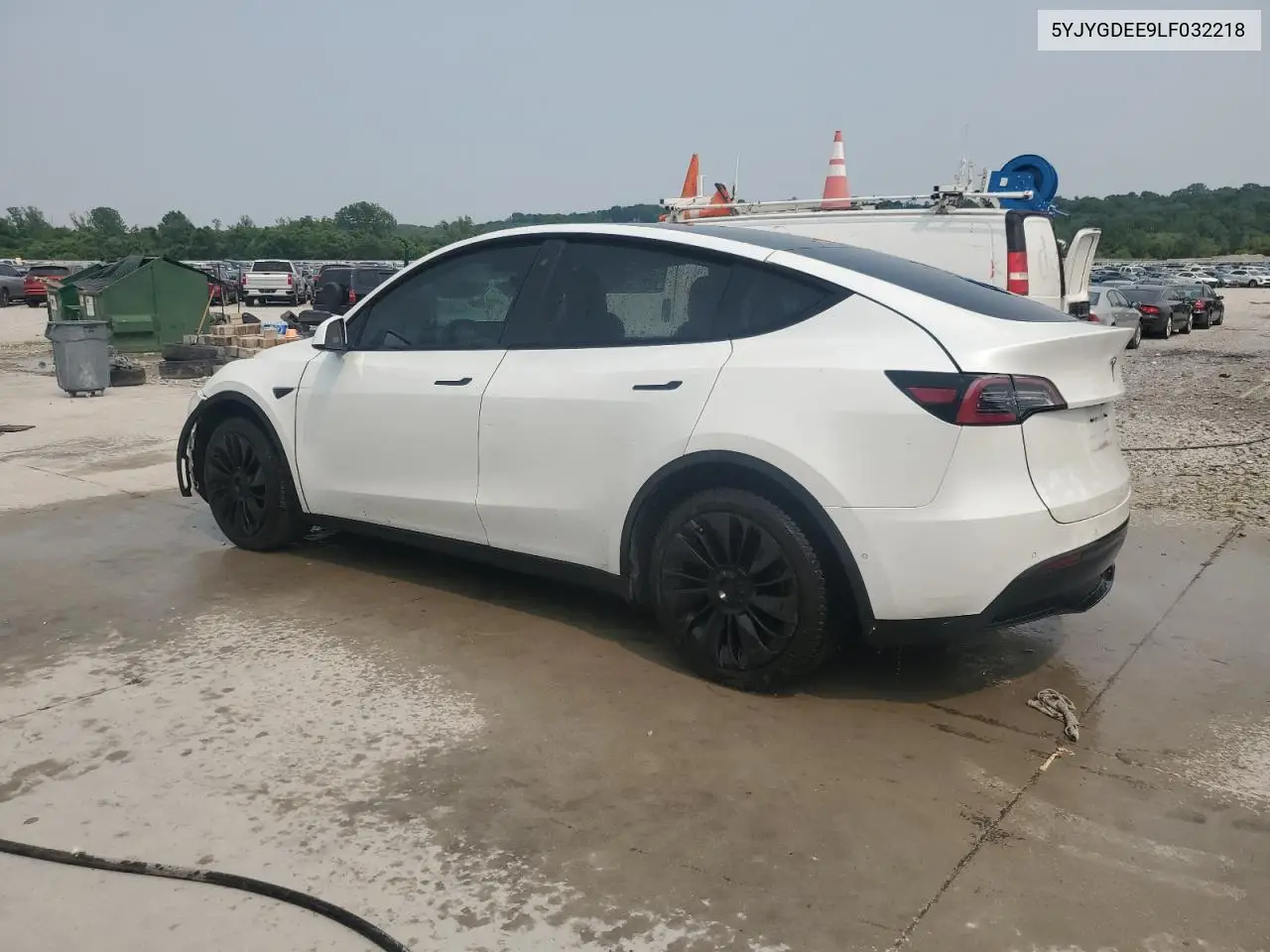 2020 Tesla Model Y VIN: 5YJYGDEE9LF032218 Lot: 59006925