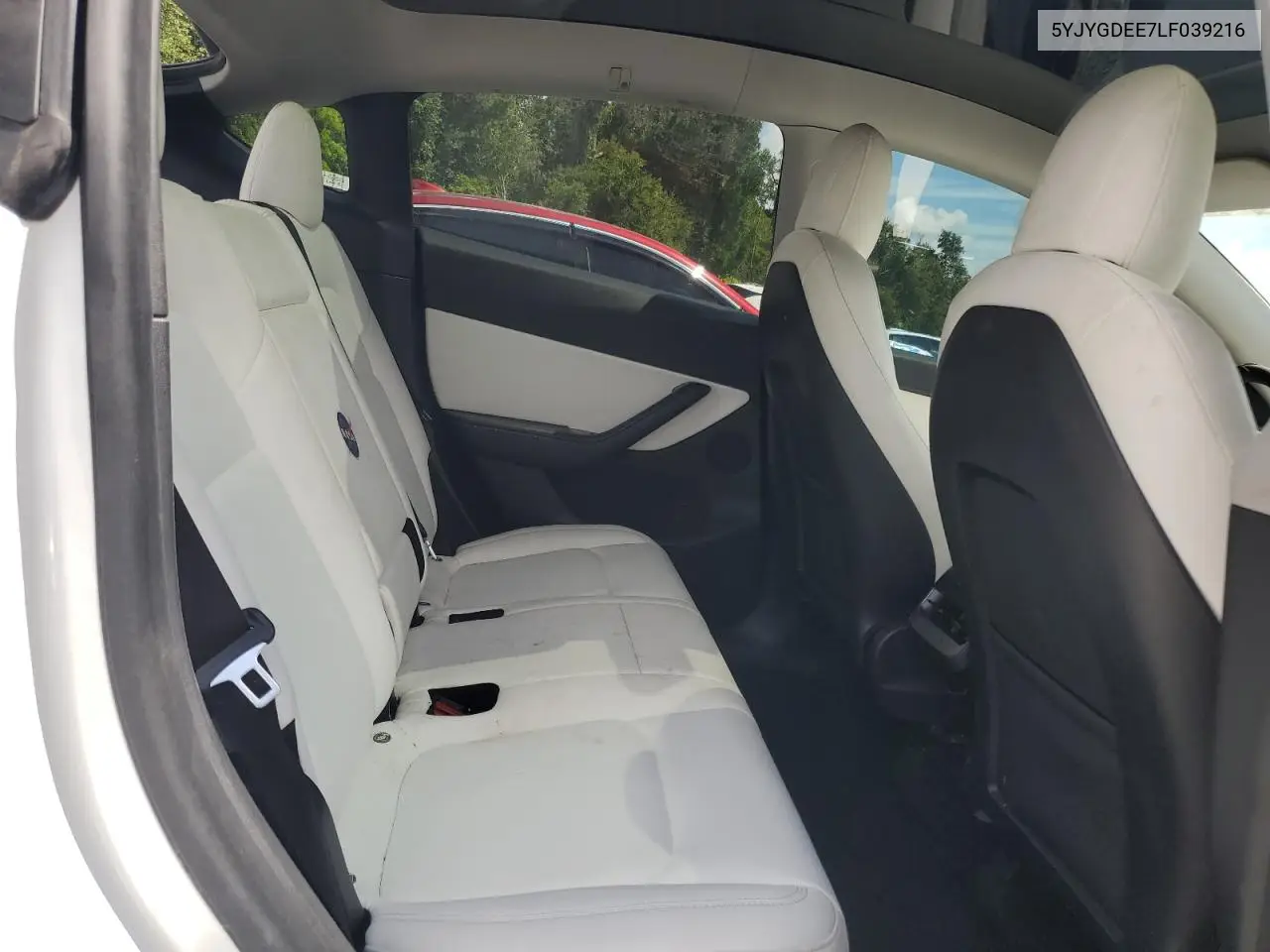 2020 Tesla Model Y VIN: 5YJYGDEE7LF039216 Lot: 60645965